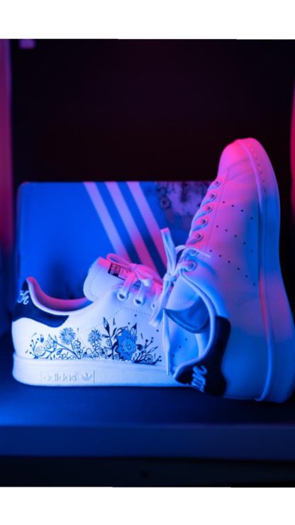 Stan Smith - Flowers - Image 2